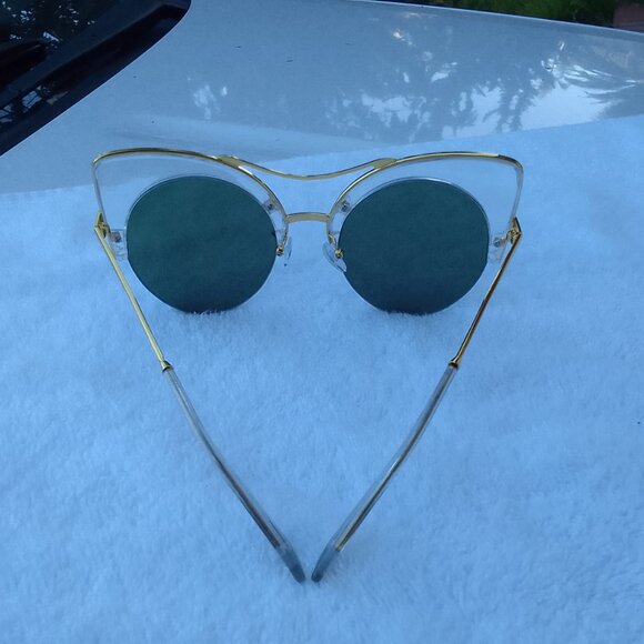 Best Offer? Bundle vintage beautiful sunglass&1 trendy sunglass, brand new main image 6